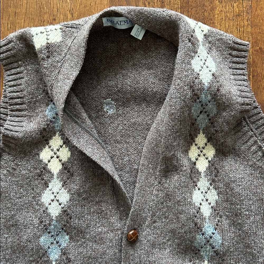 Braemar Argyle Vest Scottish shetland Wool Brown Pastel Diamond Pattern size L - Picture 8 of 9